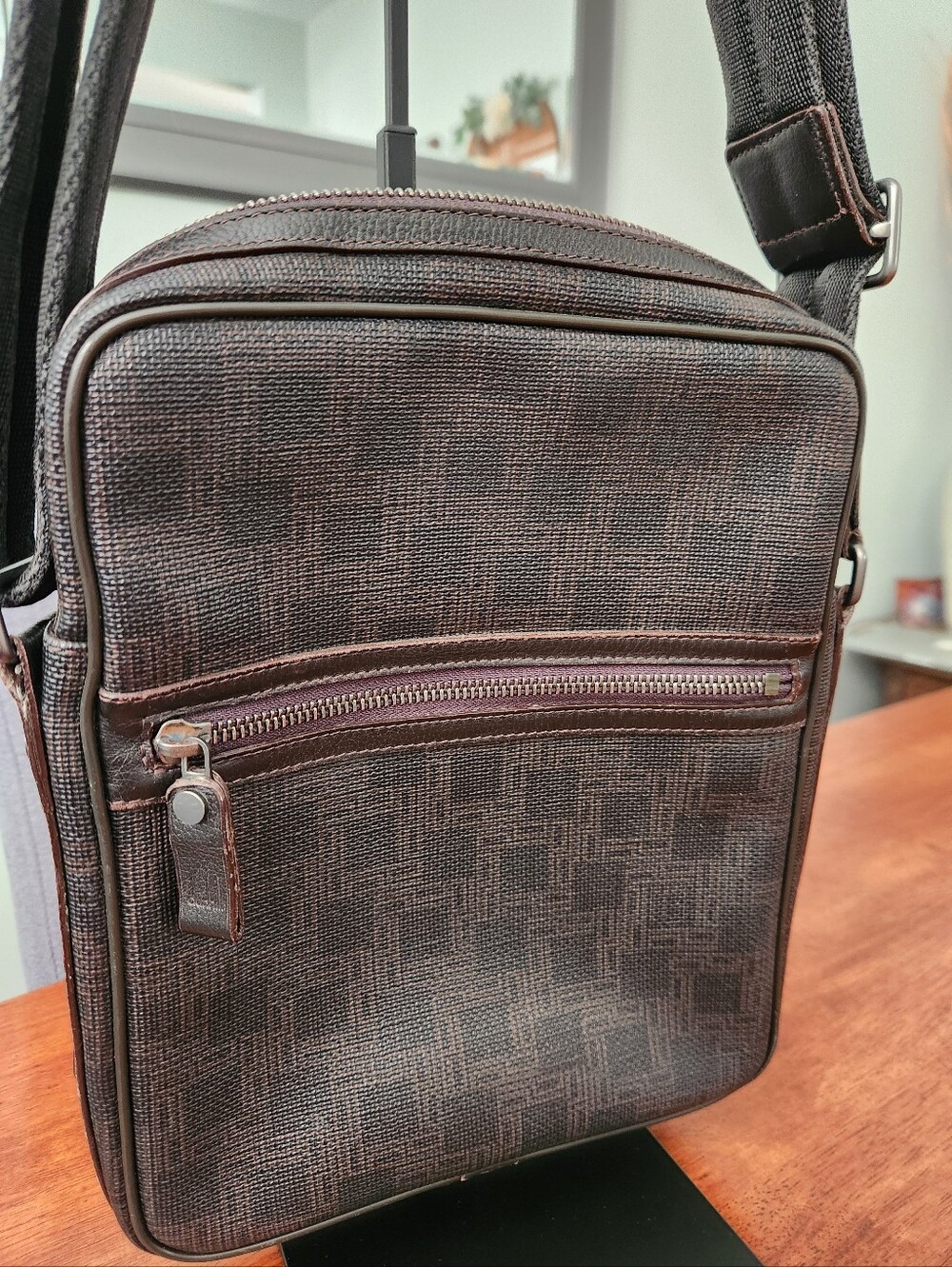 Dunhill Patterned Printed Unisex Adjustable Crossbody Bag-Black Leather Accents